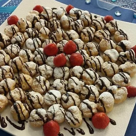 Gabbiano ホテル カットーリカ