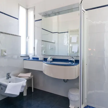 Gabbiano ホテル 3*