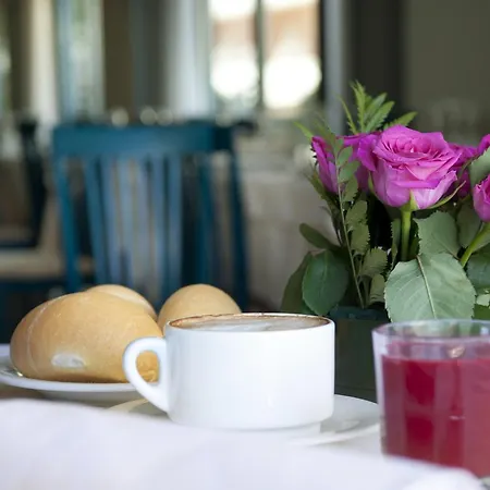 Gabbiano ホテル カットーリカ